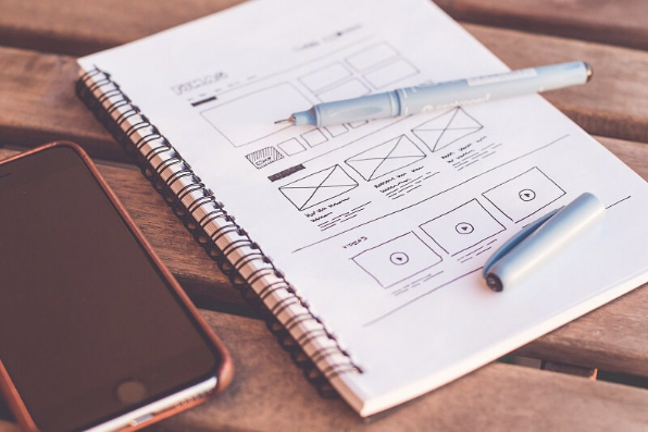 Polygraphic Design